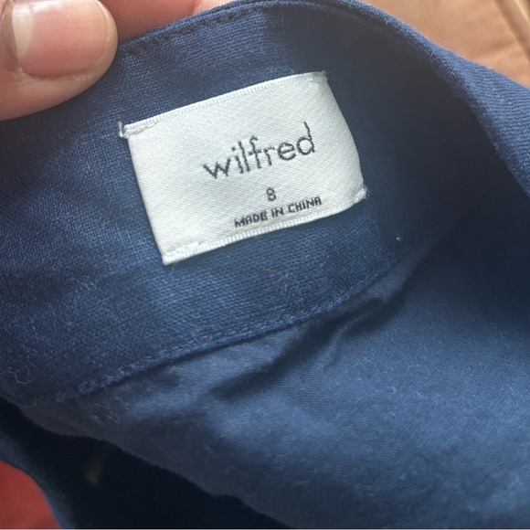 ARITZIA WILFRED | Navy Button-Front linen Skirt | size 10 - Picture 4 of 5